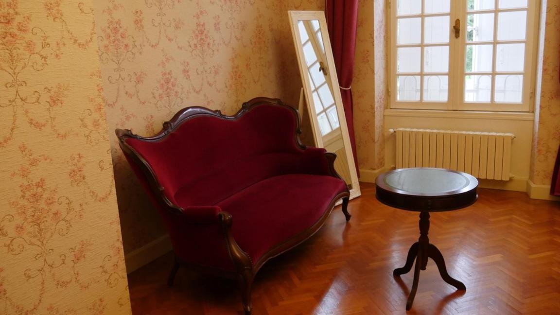 Clos De Bellevue Mortagne-sur-Gironde Ruang foto